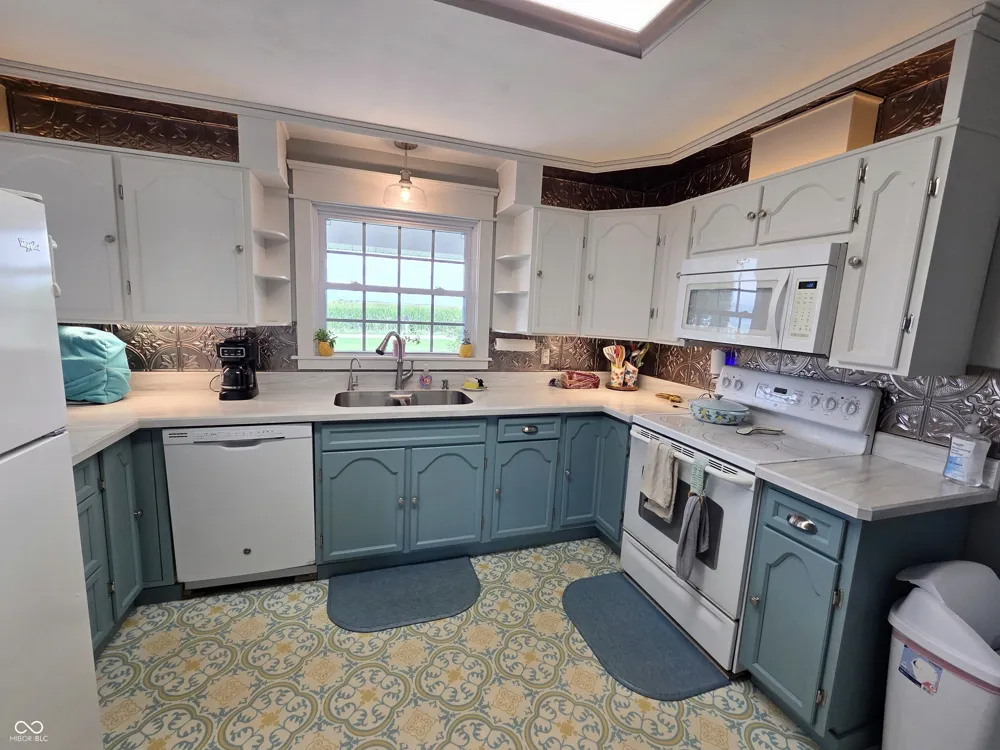 5399 E Range Road Shelbyville, IN 46176
