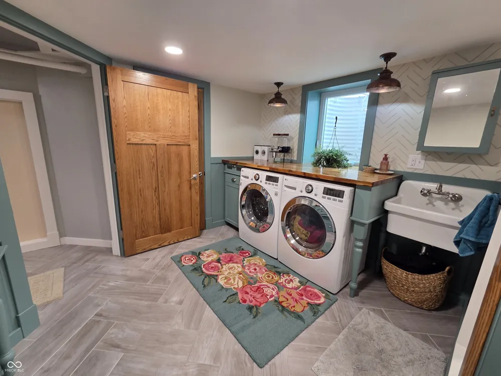 5399 E Range Road Shelbyville, IN 46176