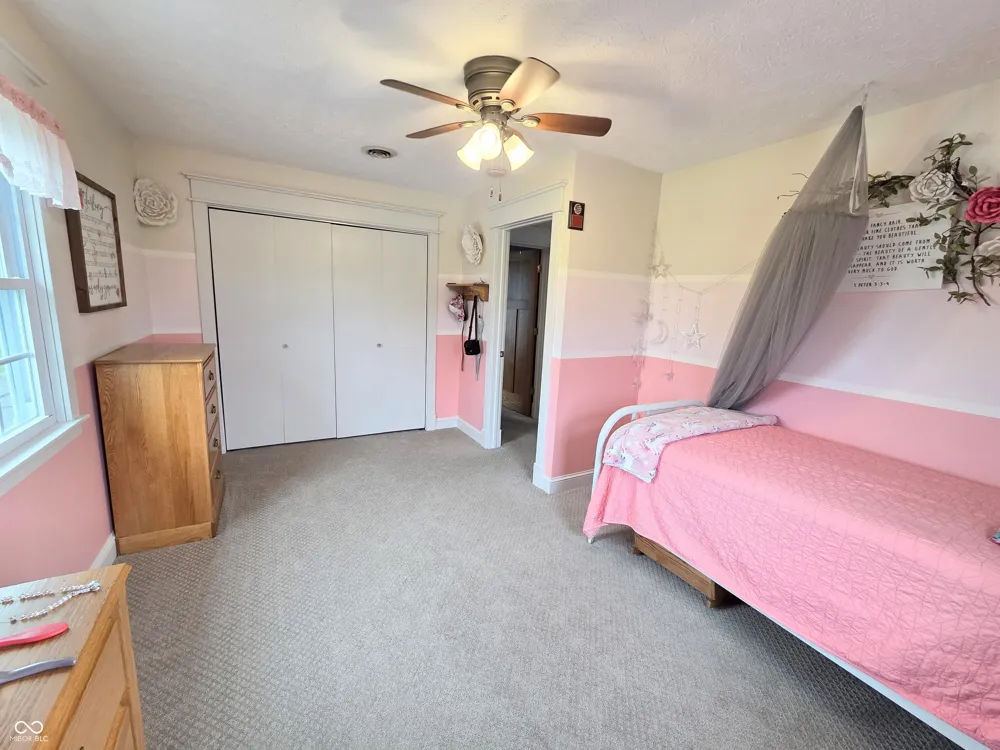 5399 E Range Road Shelbyville, IN 46176