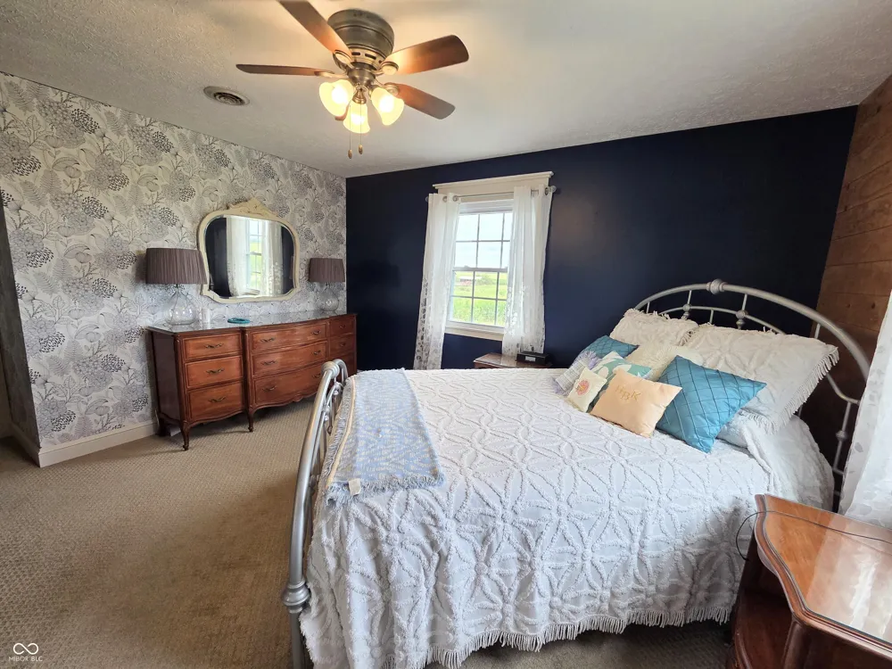 5399 E Range Road Shelbyville, IN 46176