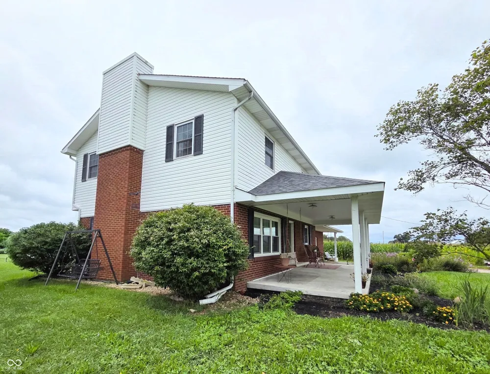 5399 E Range Road Shelbyville, IN 46176