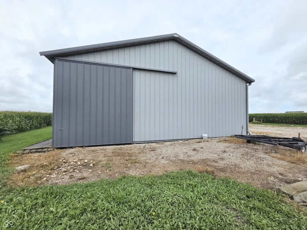5399 E Range Road Shelbyville, IN 46176