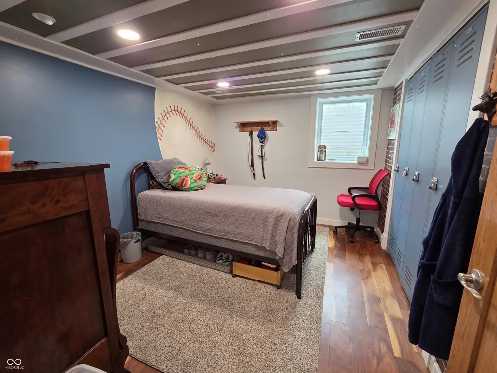 5399 E Range Road Shelbyville, IN 46176