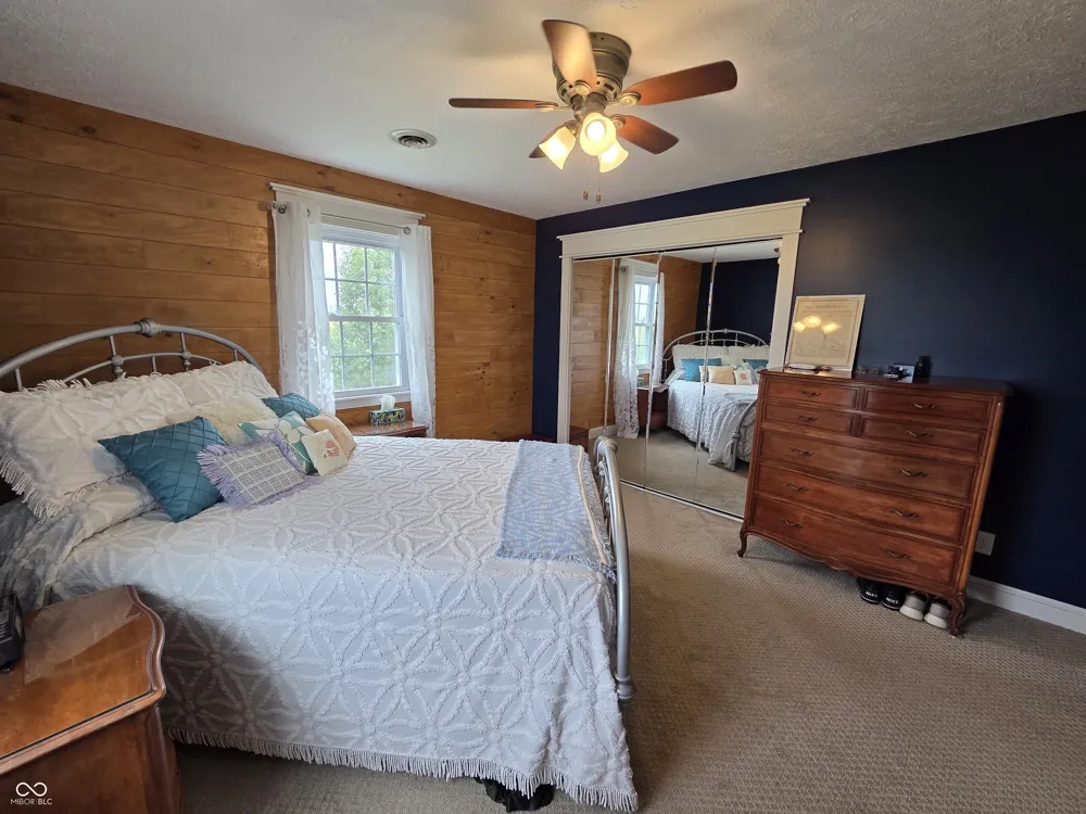 5399 E Range Road Shelbyville, IN 46176