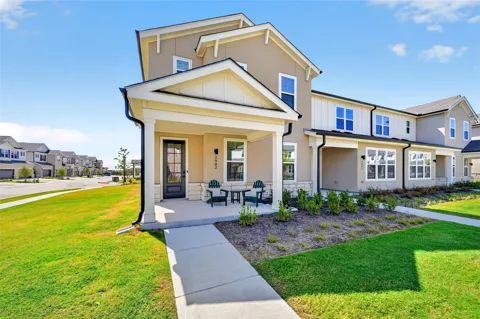 2902 Serenity Lane