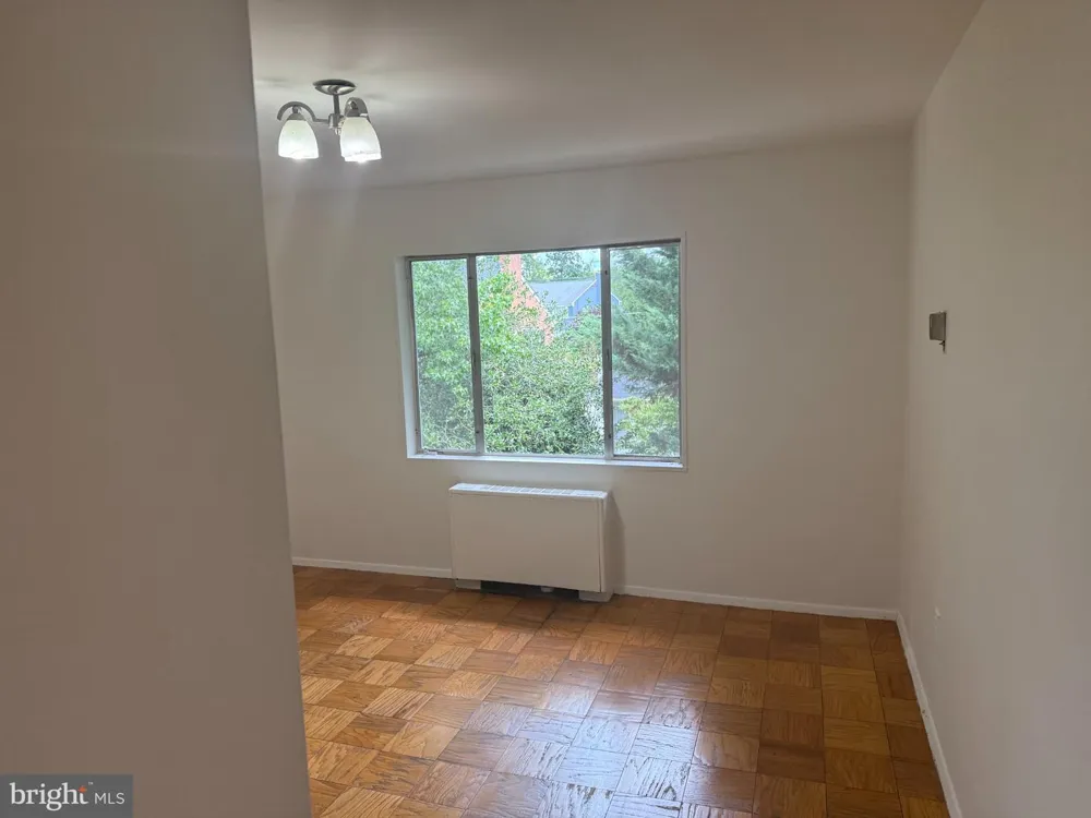 5301 WESTBARD CIRCLE #346 Bethesda, MD 20816