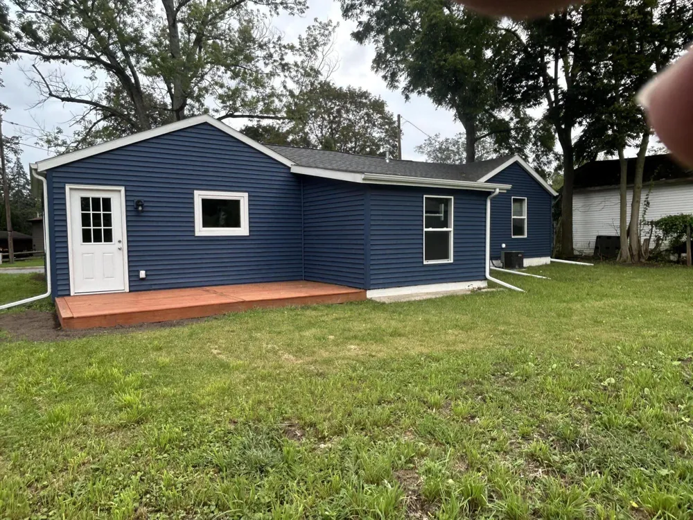 803 Enterprise Street Buchanan City, MI 49107