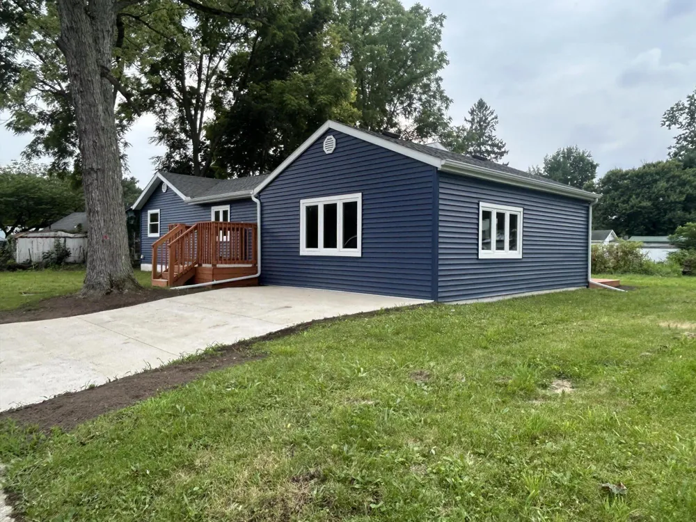 803 Enterprise Street Buchanan City, MI 49107