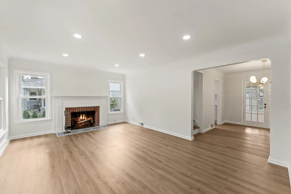 14041 Vernon Street Oak Park City, MI 48237