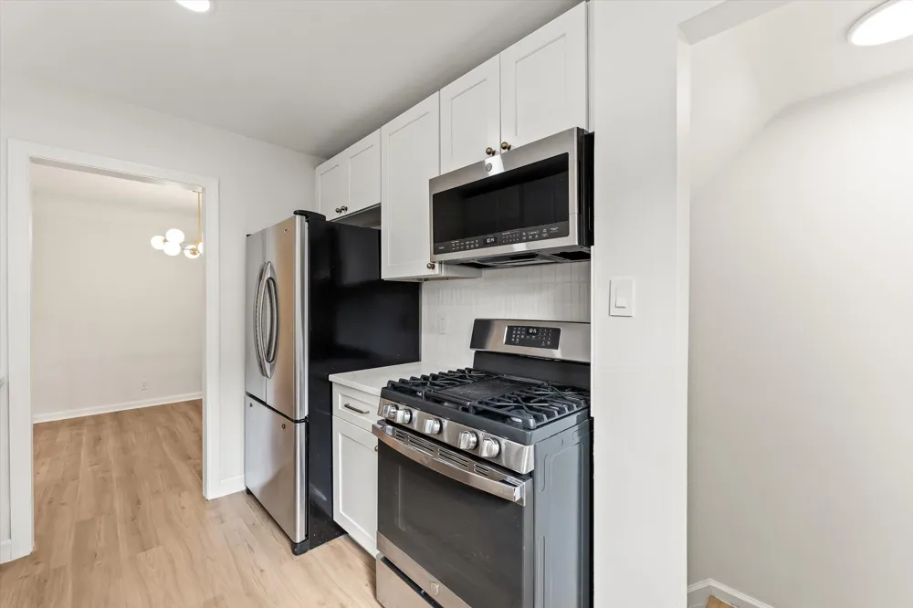 14041 Vernon Street Oak Park City, MI 48237