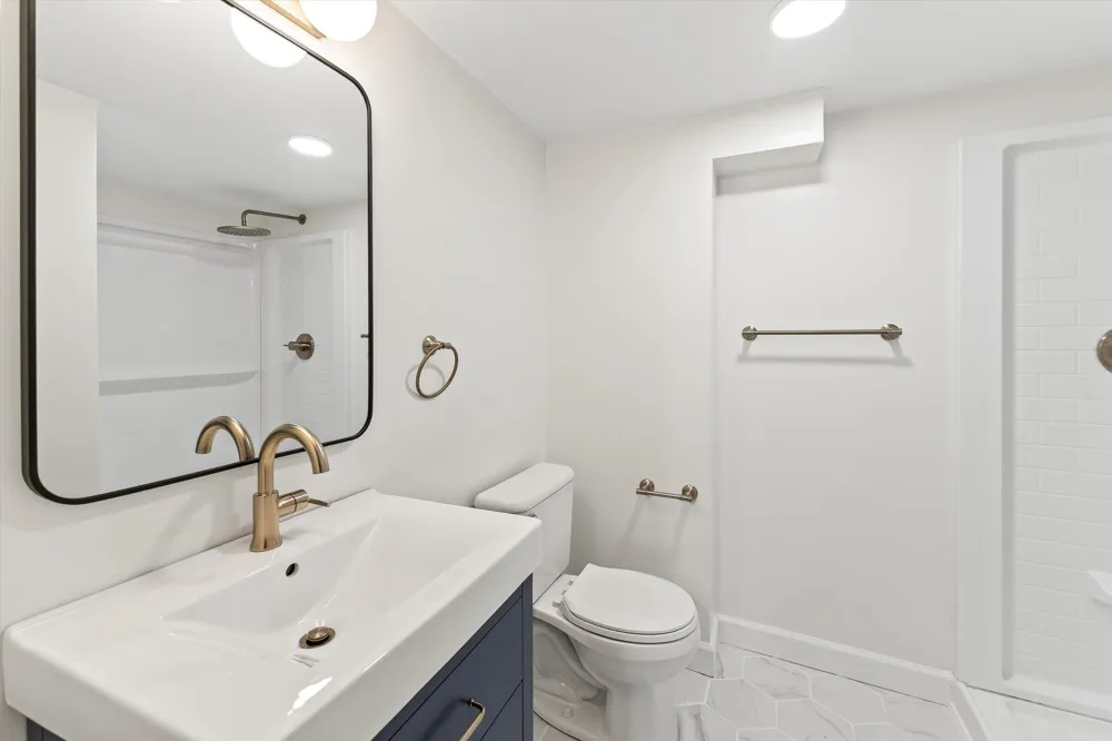 14041 Vernon Street Oak Park City, MI 48237