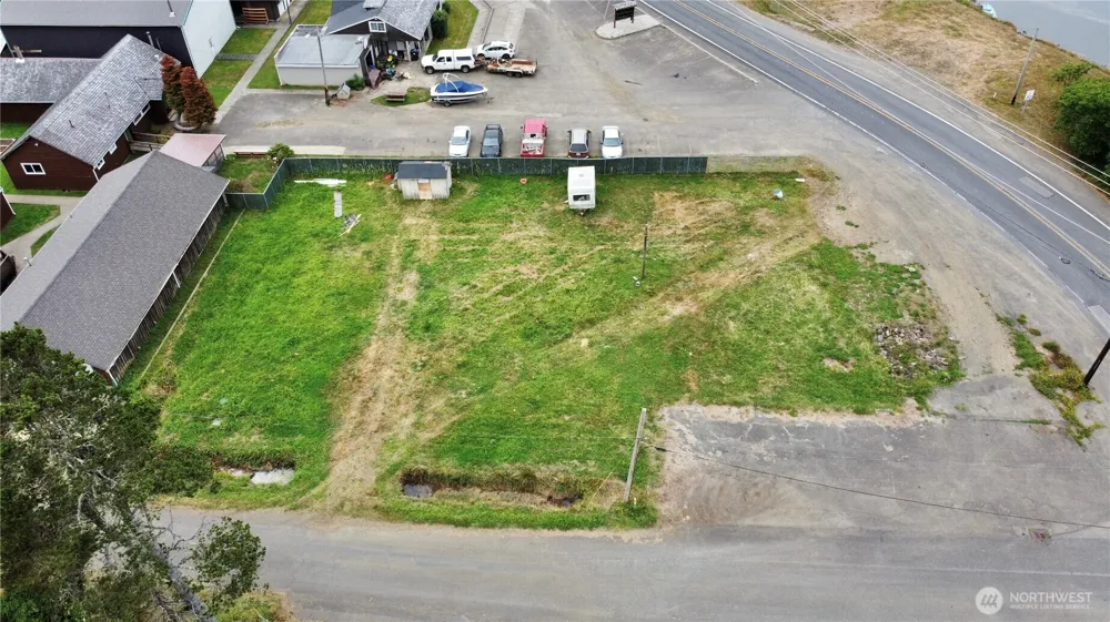 3142 State Route 109 Copalis Beach, WA 98535
