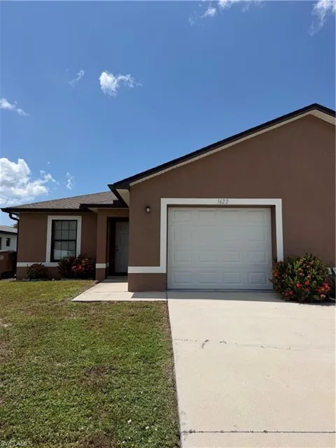 1622 SW 33rd Street