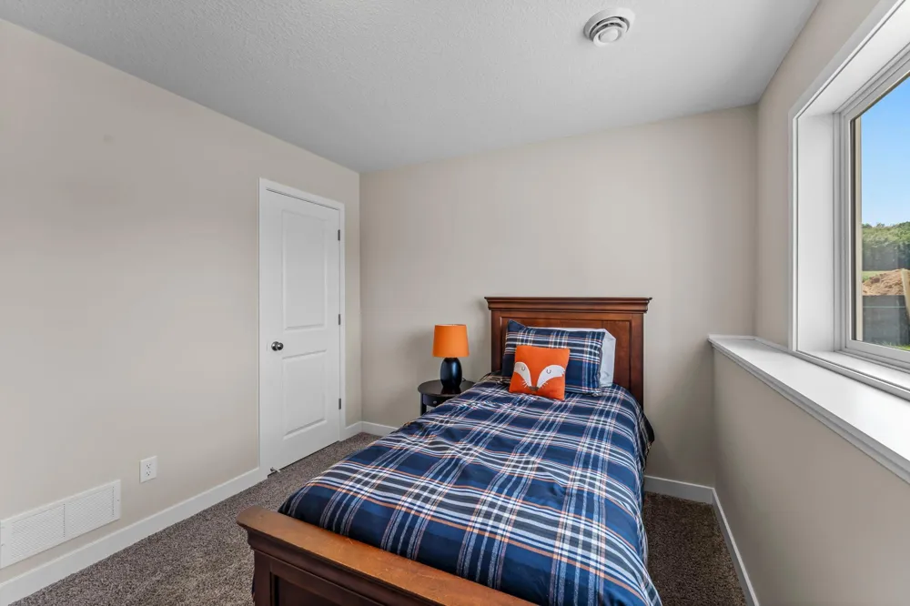 121 Maple Lane Cannon Falls, MN 55009