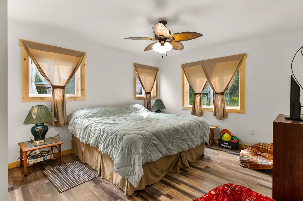1233 Cameron Drive Cotton, MN 55724
