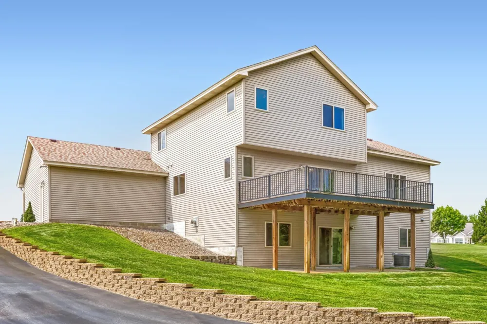 22541 Monroe Street NE East Bethel, MN 55011