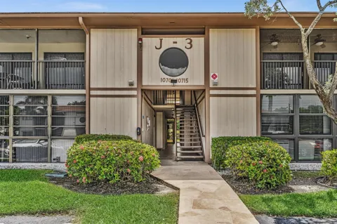 10701 W CLAIRMONT CIRCLE #109