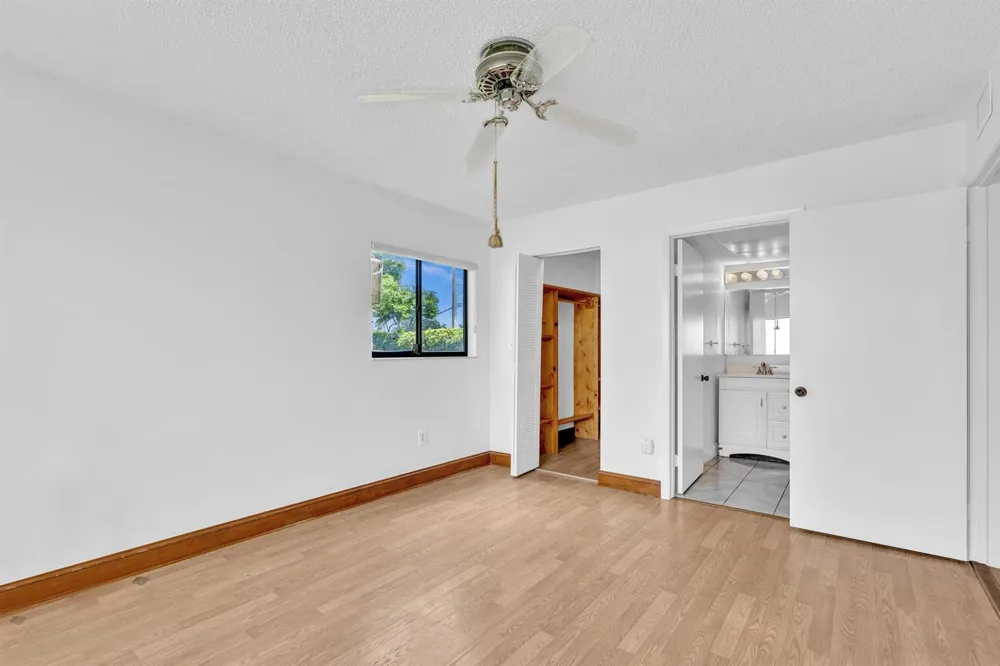 10701 W CLAIRMONT CIRCLE #109 Tamarac, FL 33321