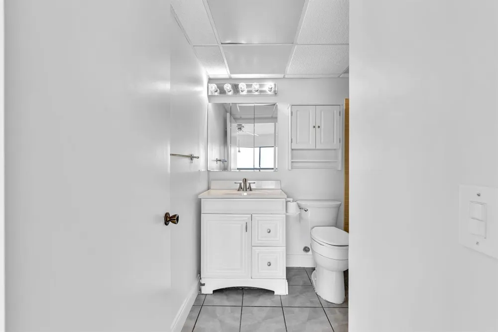 10701 W CLAIRMONT CIRCLE #109 Tamarac, FL 33321