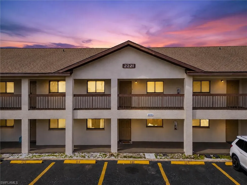 2221 E 5th Street #21 Lehigh Acres, FL 33936