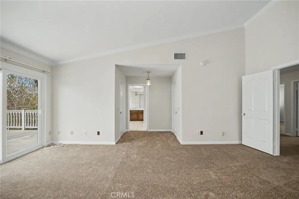 6107 Meadow Lark Drive La Verne, CA 91750