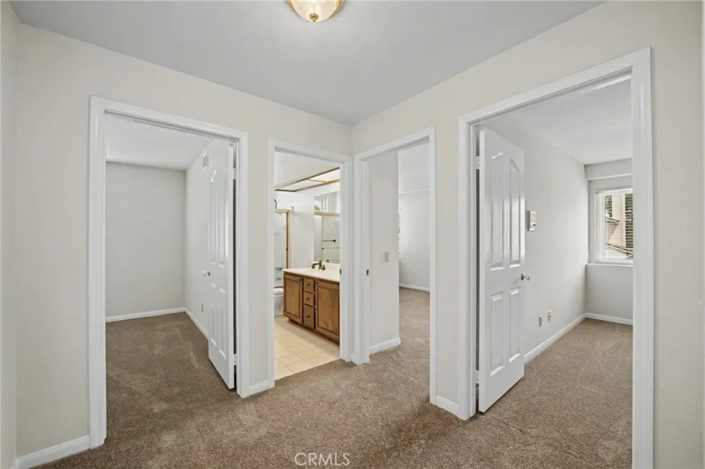 6107 Meadow Lark Drive La Verne, CA 91750