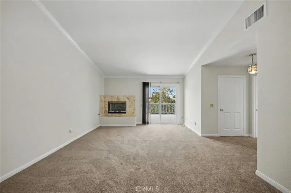 6107 Meadow Lark Drive La Verne, CA 91750
