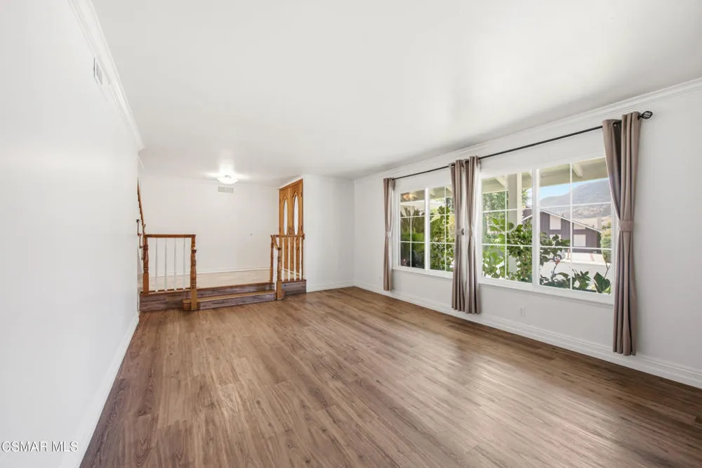 29407 Promontory Place Agoura Hills, CA 91301