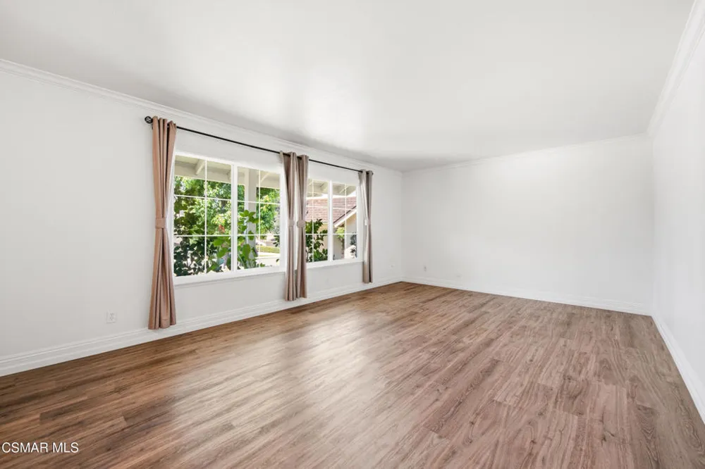 29407 Promontory Place Agoura Hills, CA 91301
