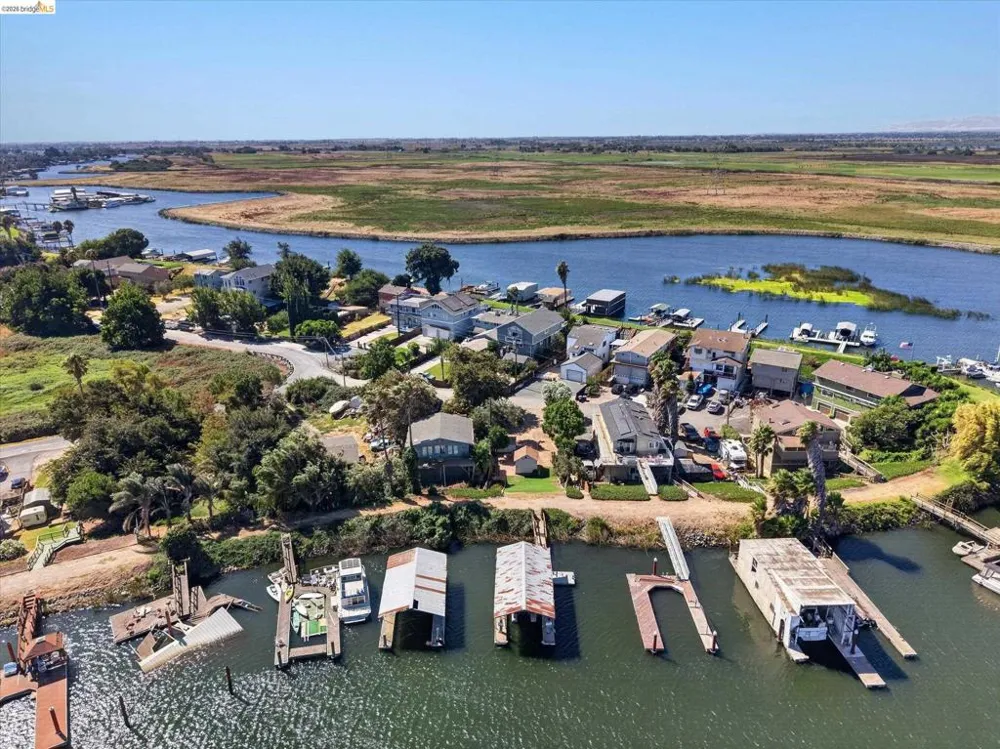 50 Taylor Pl Bethel Island, CA 94511