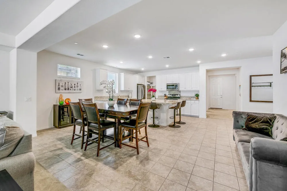 49337 Nicholson Court Indio, CA 92201