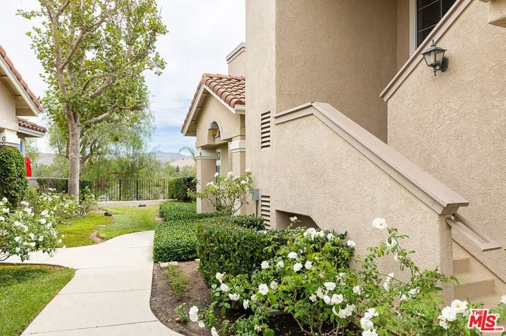 630 Kingswood Lane #A Simi Valley, CA 93065
