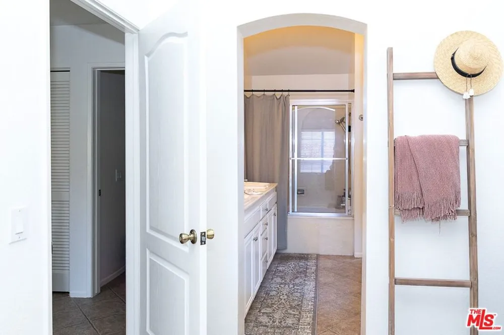 630 Kingswood Lane #A Simi Valley, CA 93065