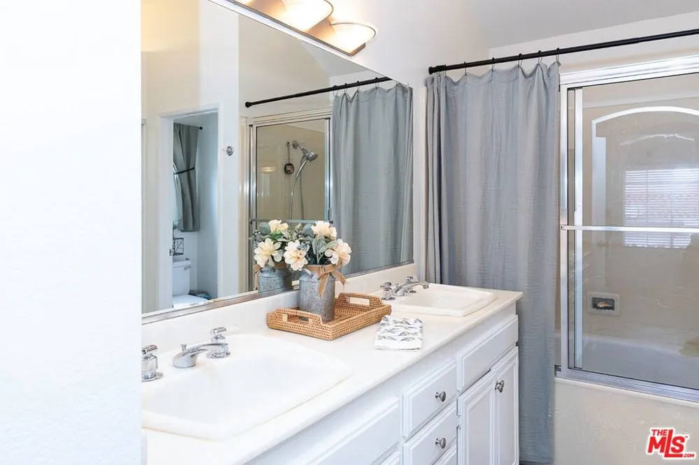 630 Kingswood Lane #A Simi Valley, CA 93065