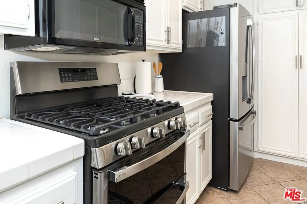 630 Kingswood Lane #A Simi Valley, CA 93065
