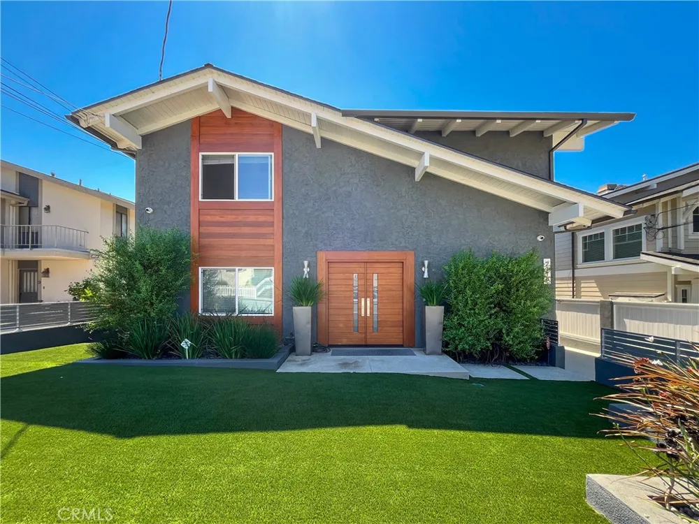 2118 Carnegie Redondo Beach, CA 90278