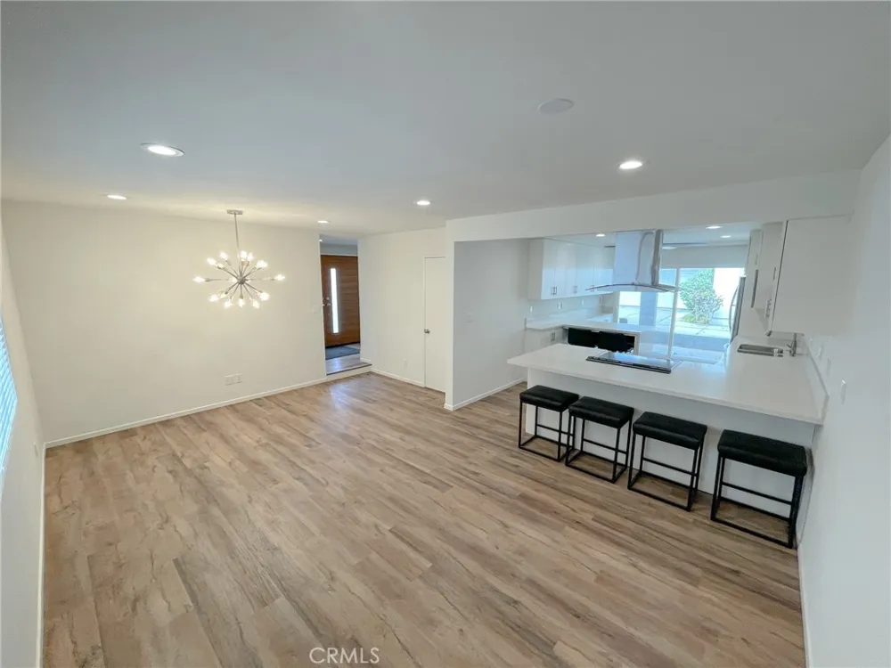 2118 Carnegie Redondo Beach, CA 90278