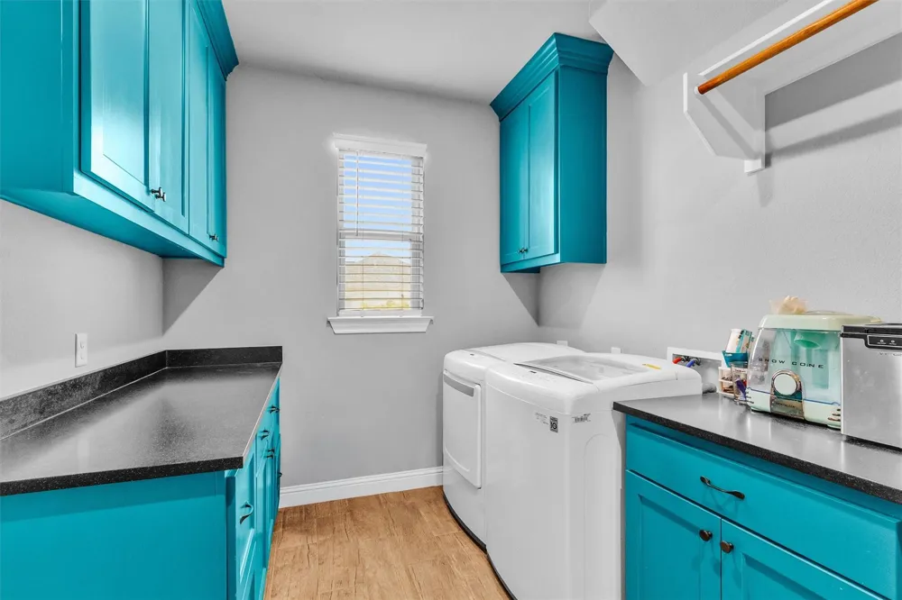 9123 Scarborough Drive Iola, TX 77861