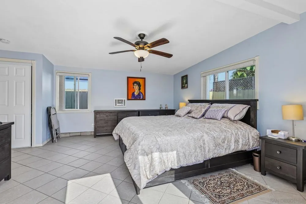 857 Holly Ave Imperial Beach, CA 91932