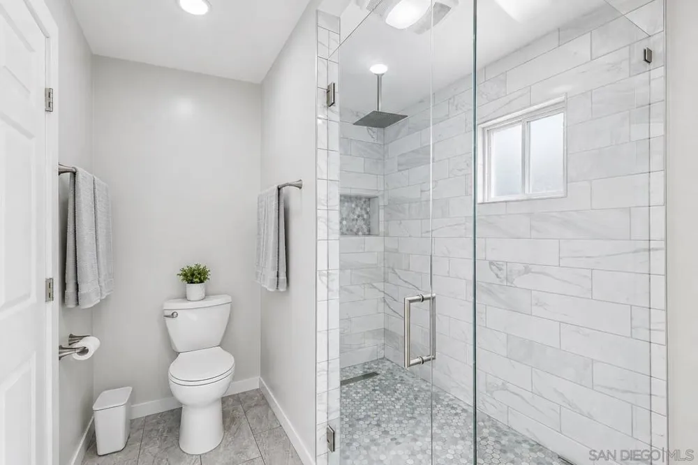 857 Holly Ave Imperial Beach, CA 91932