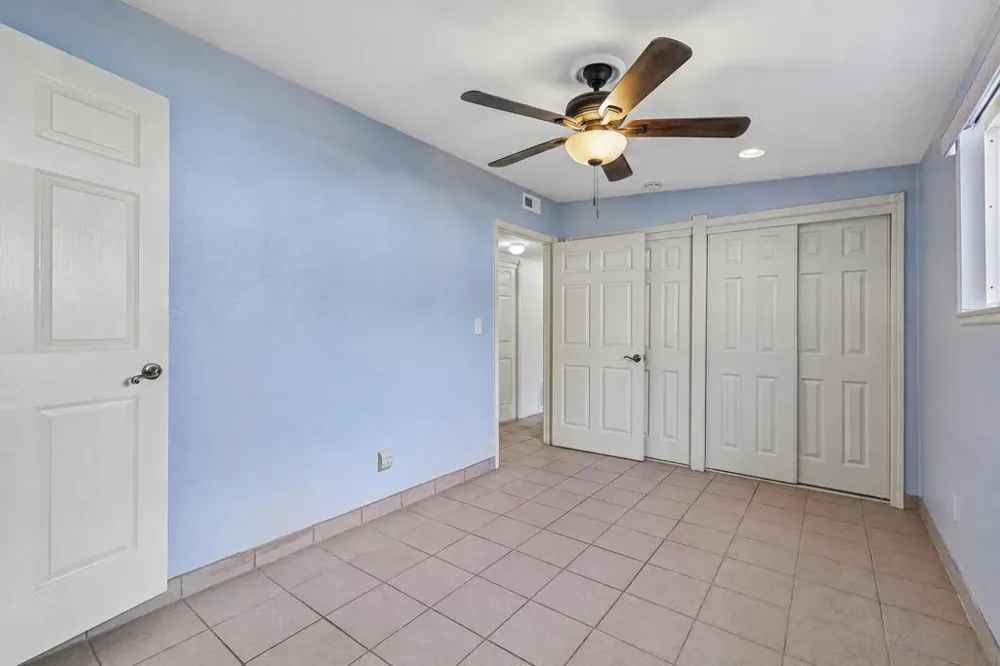 857 Holly Ave Imperial Beach, CA 91932