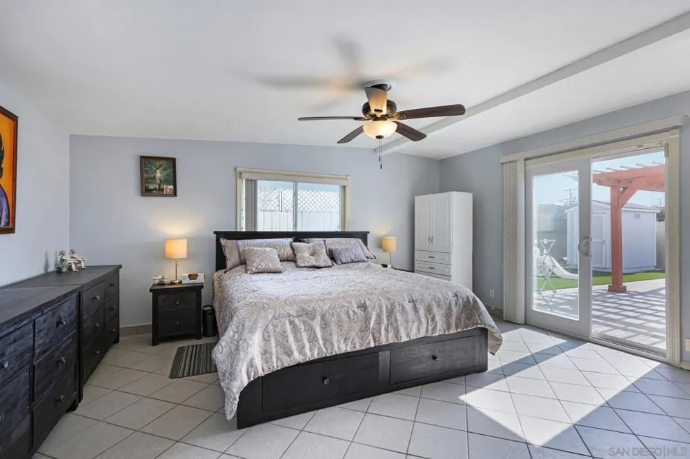 857 Holly Ave Imperial Beach, CA 91932
