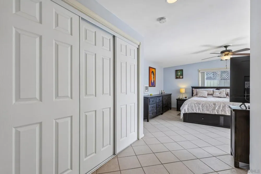 857 Holly Ave Imperial Beach, CA 91932