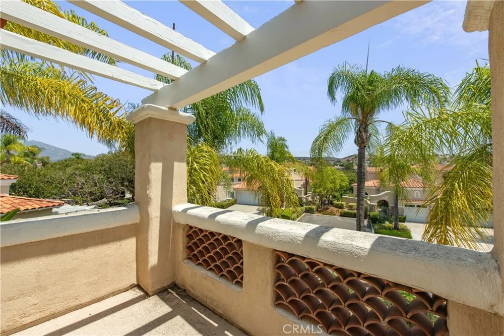 9 Avenida Daroca Coto de Caza, CA 92679