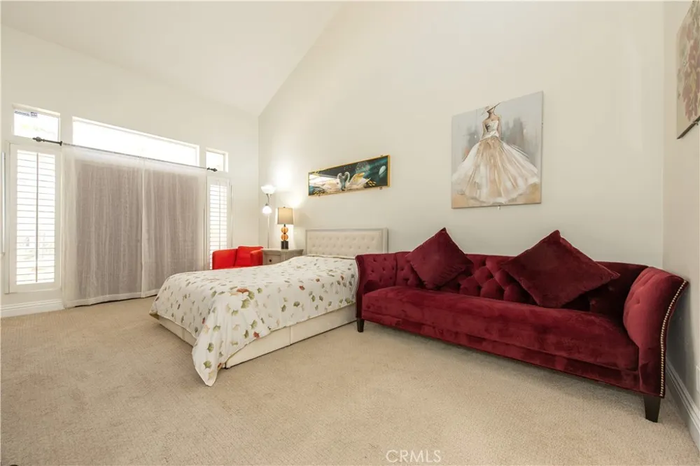 9 Avenida Daroca Coto de Caza, CA 92679