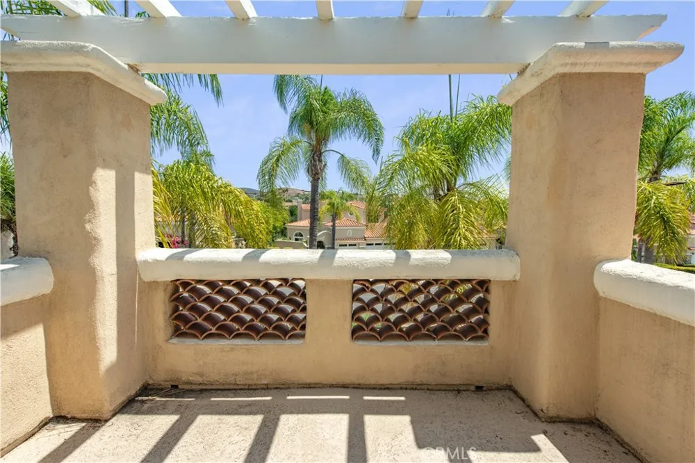 9 Avenida Daroca Coto de Caza, CA 92679