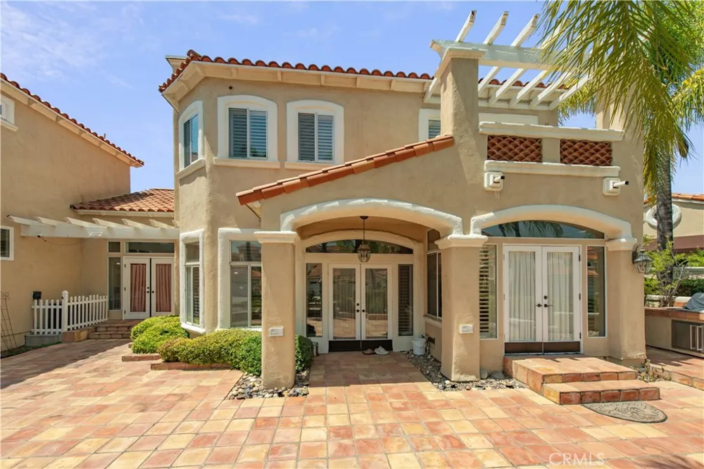 9 Avenida Daroca Coto de Caza, CA 92679