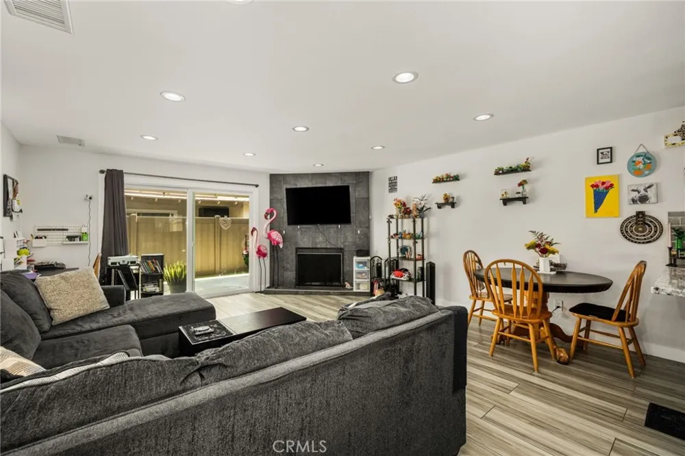 3139 E. Chapman Ave Avenue #12B Orange, CA 92869
