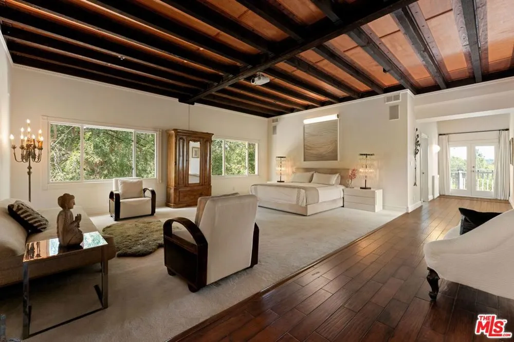 7770 Firenze Avenue Los Angeles, CA 90046