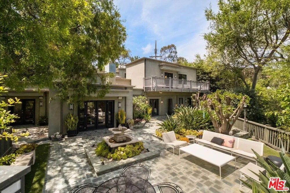 7770 Firenze Avenue Los Angeles, CA 90046
